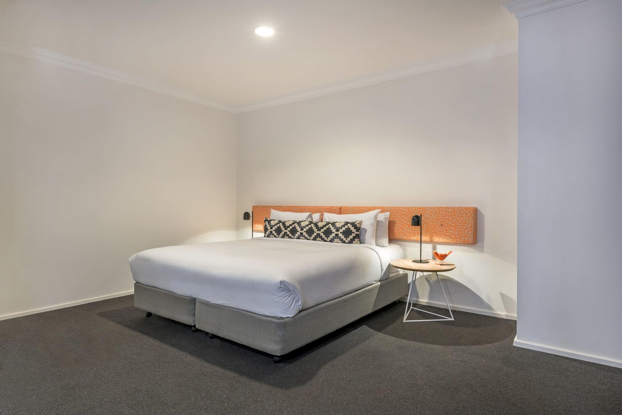 Oaks Perth Hotel Esterno foto