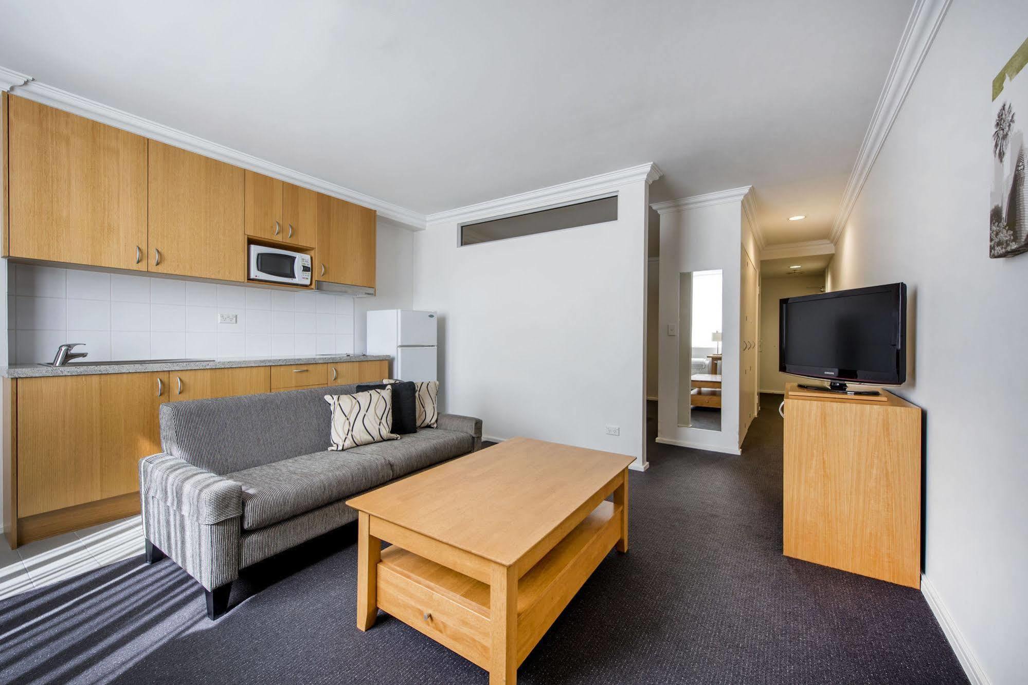 Oaks Perth Hotel Esterno foto